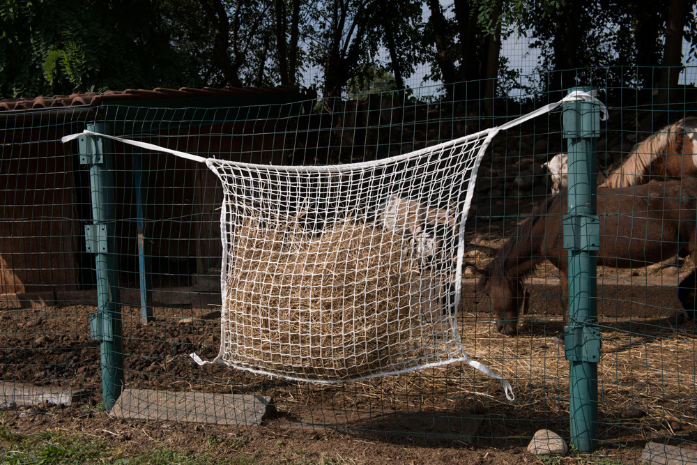 Rete per fieno in nylon a maglia piccola